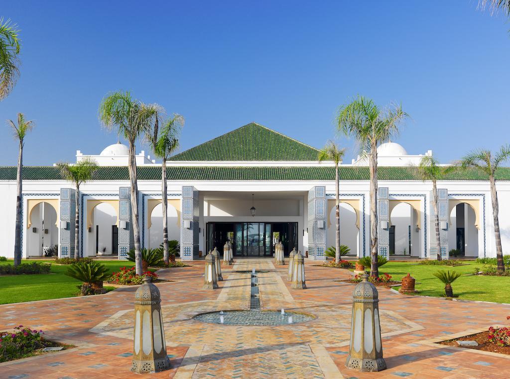 Hotel Iberostar Saïdia Exterior foto The main entrance of the hotel